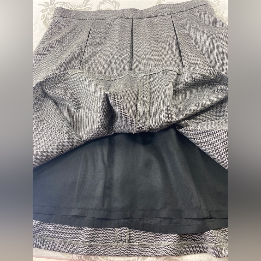 Brooks‎ Brothers Tweed Skirt
Womens 12 Black & White Pleated
Office/Business - Picture 6 of 8